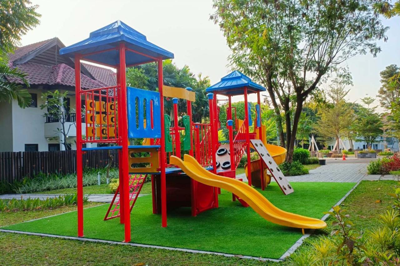 Whiz Prime Hotel Darmo Harapan سورابايا المظهر الخارجي الصورة