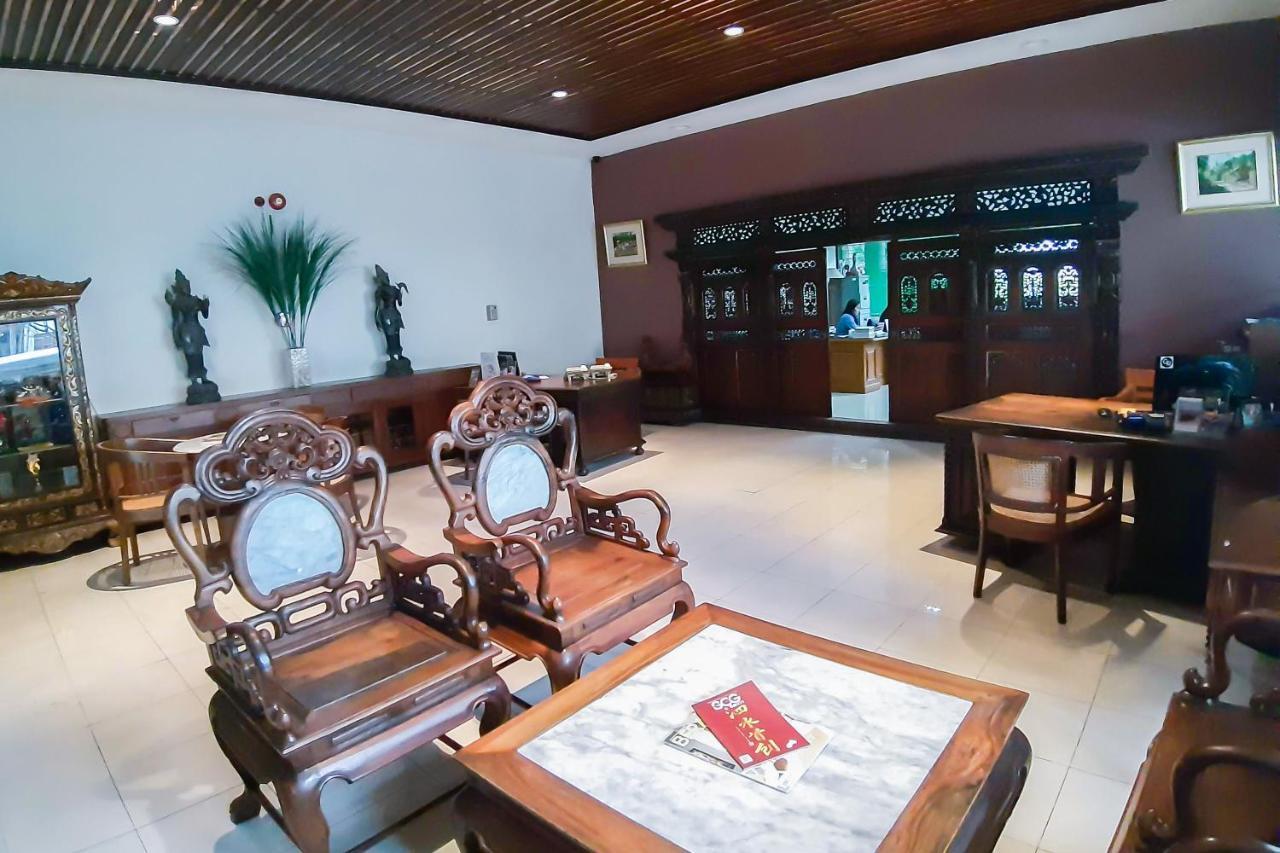 Whiz Prime Hotel Darmo Harapan سورابايا المظهر الخارجي الصورة