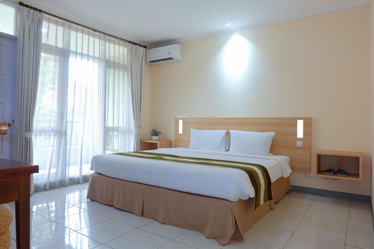 Whiz Prime Hotel Darmo Harapan سورابايا المظهر الخارجي الصورة